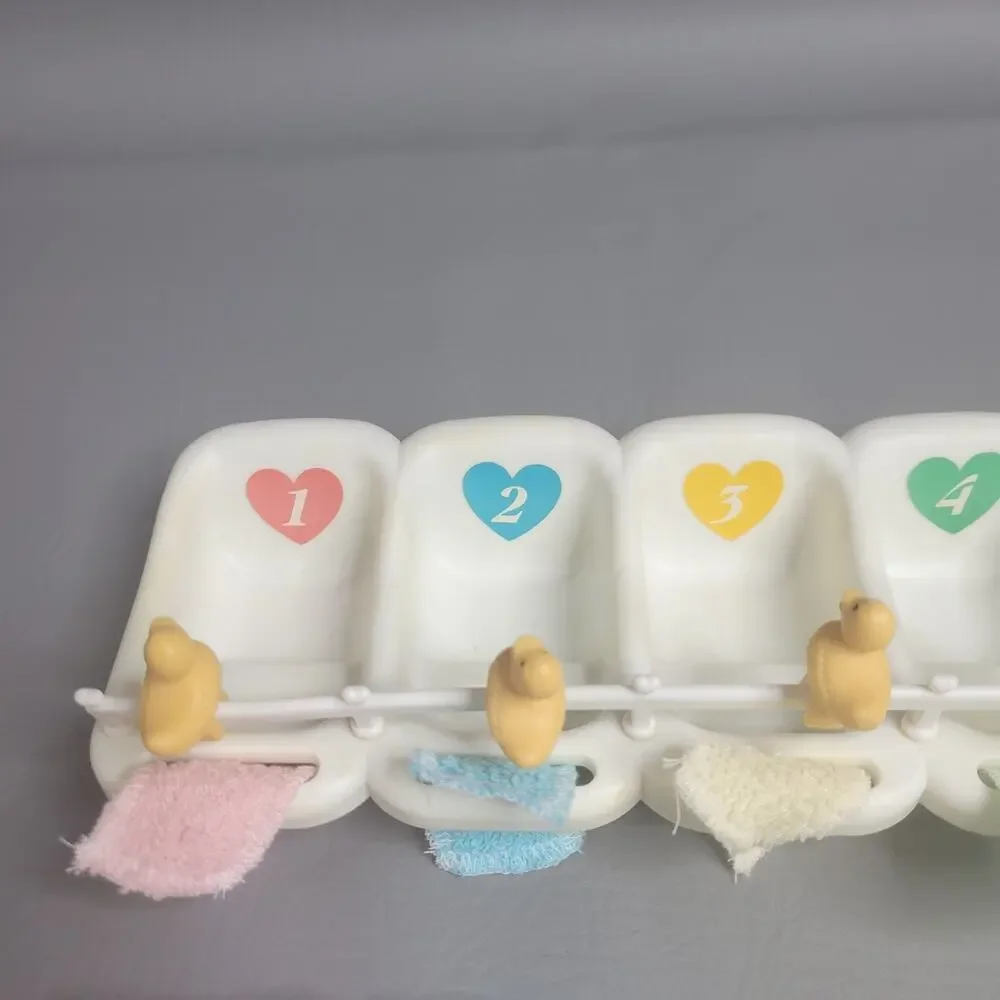 Quints Dolls by Tyco Bath Time Play Set (Dolls Not Included)